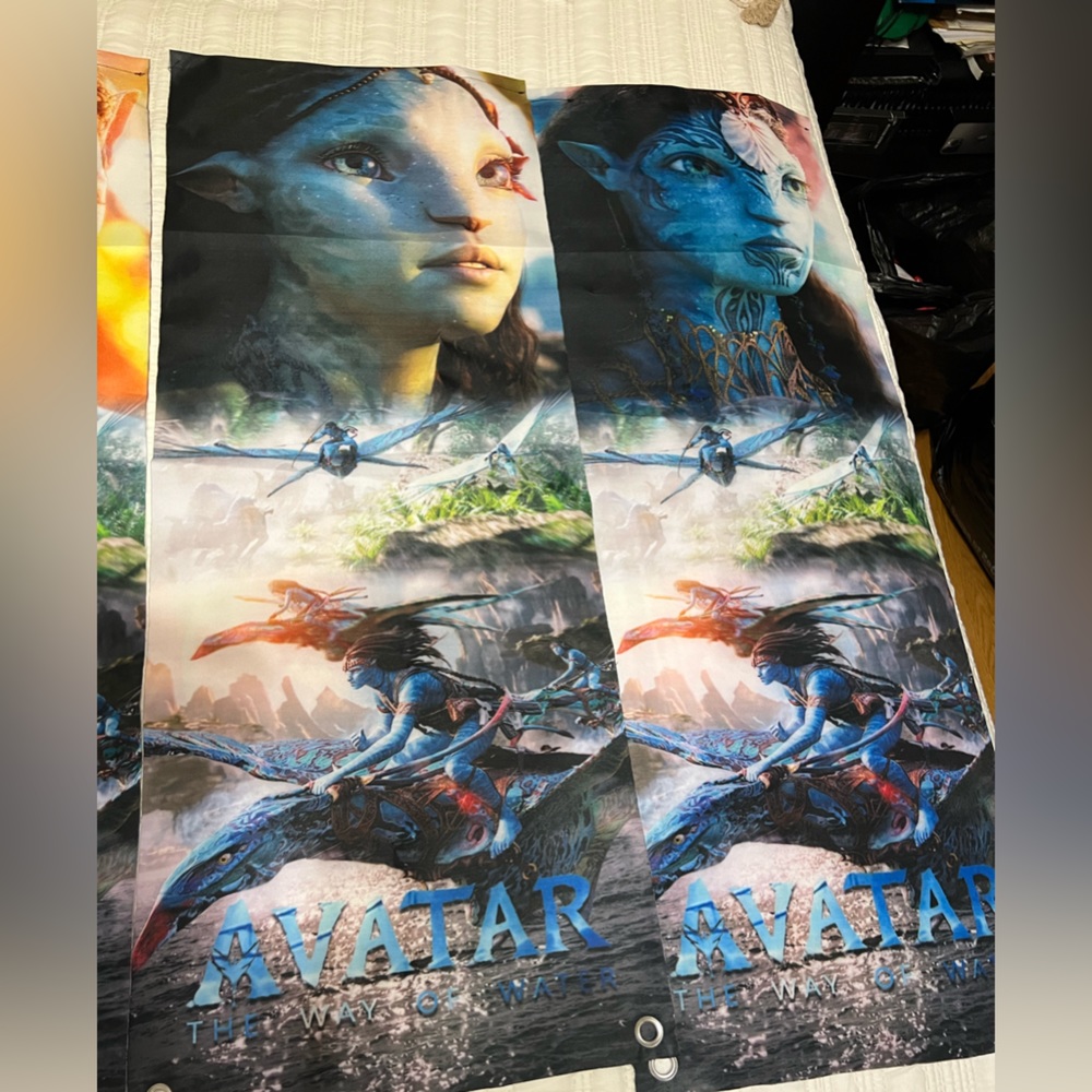 - Large avatar mural - Picture 3 of 6